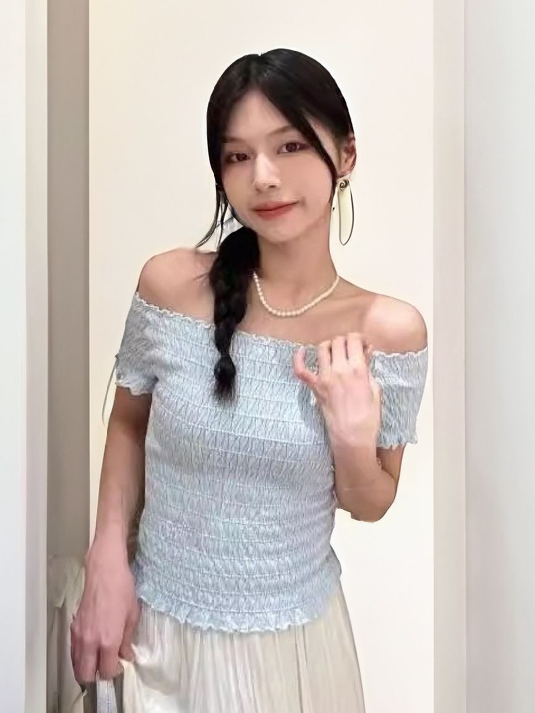 

KPOP Off-Shoulder Regular Top, Blue
