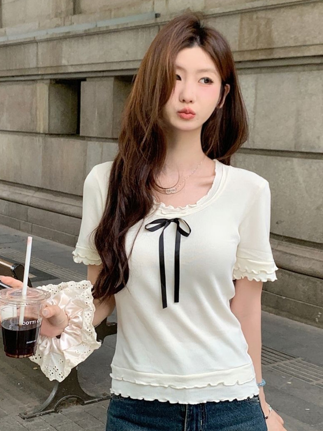 

KPOP Women Round Neck Top, White