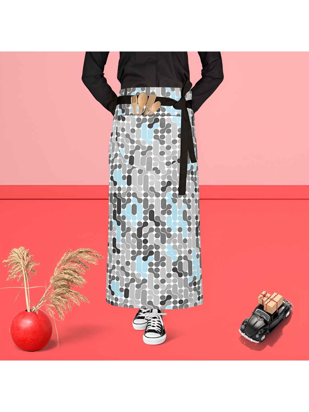 

ArtzFolio Black & White Printed Cotton Waist Apron