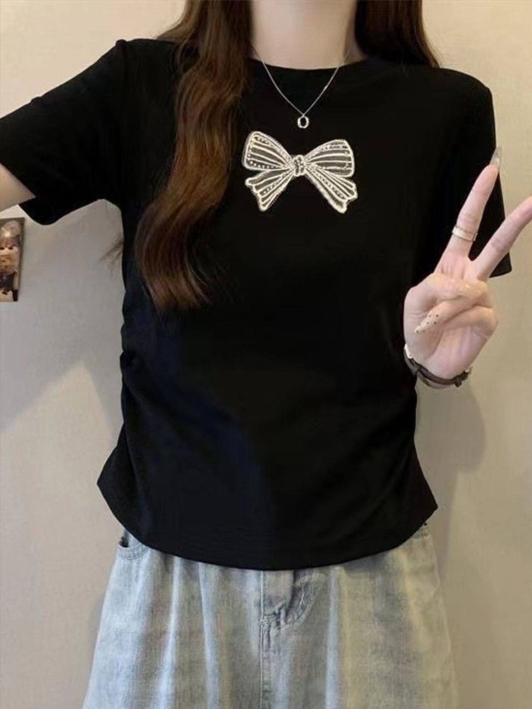 

KPOP Women Bow Printed Top, Black