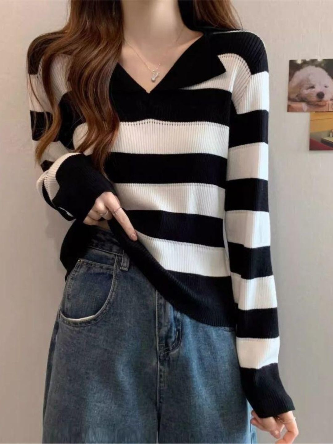 

HERE&NOW Women V - Neck Striped Top, Black