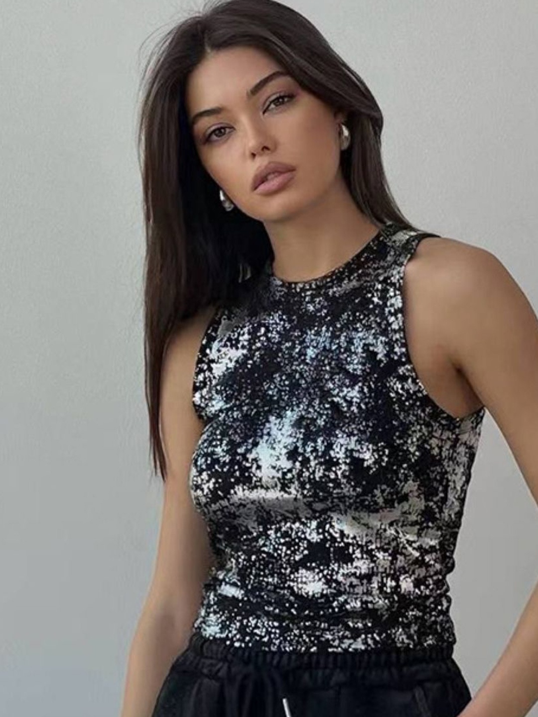 

HERE&NOW Women Printed Round Neck Sleeveless Top, Black