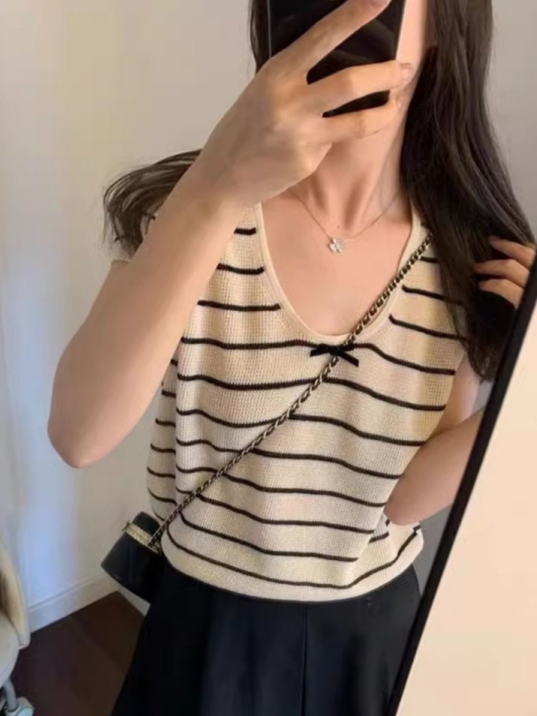 

KPOP Women Scoop Neck Striped Top, Cream