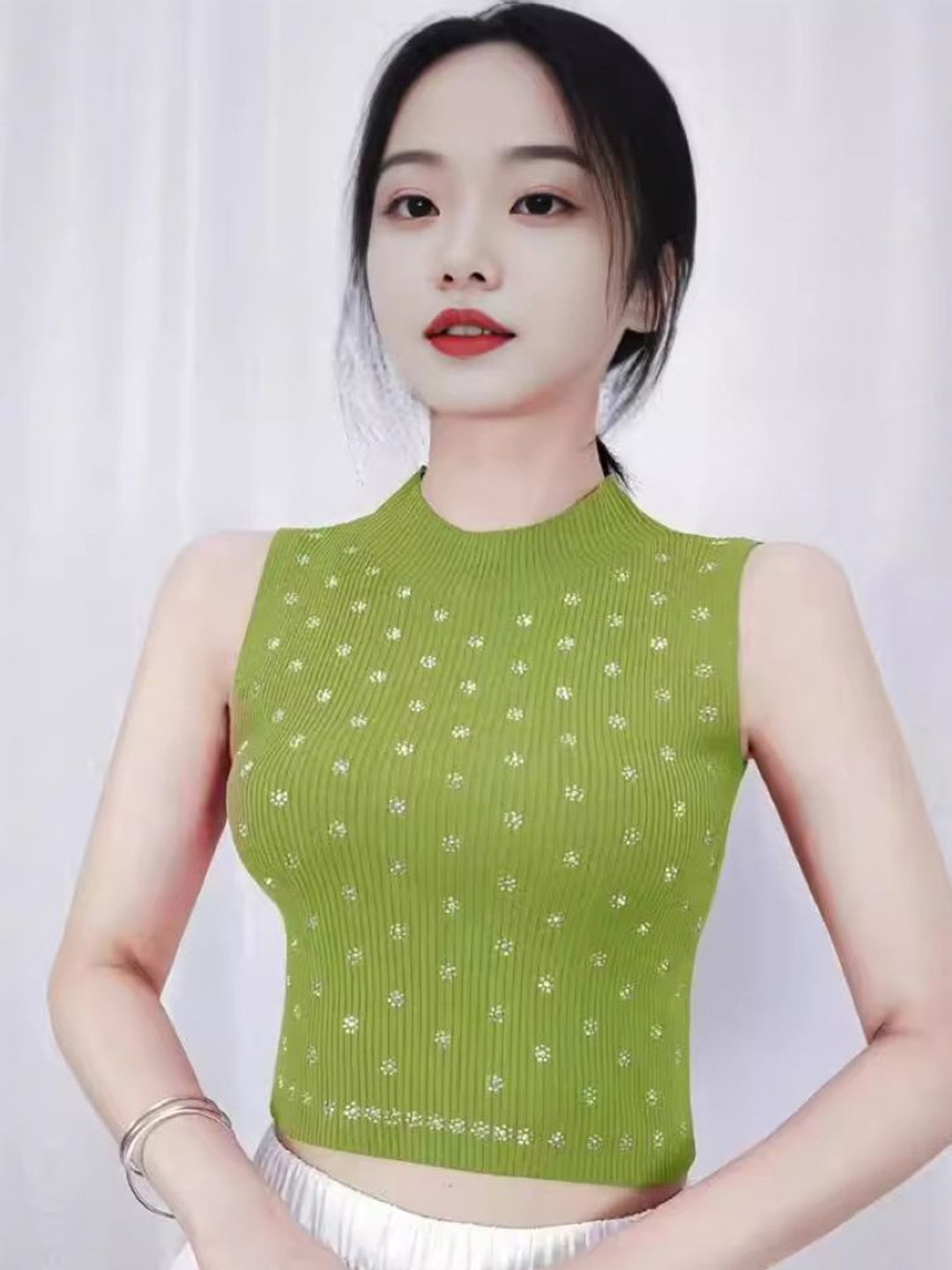 

KPOP Women Floral Printed Sleeveless Crop Top, Green