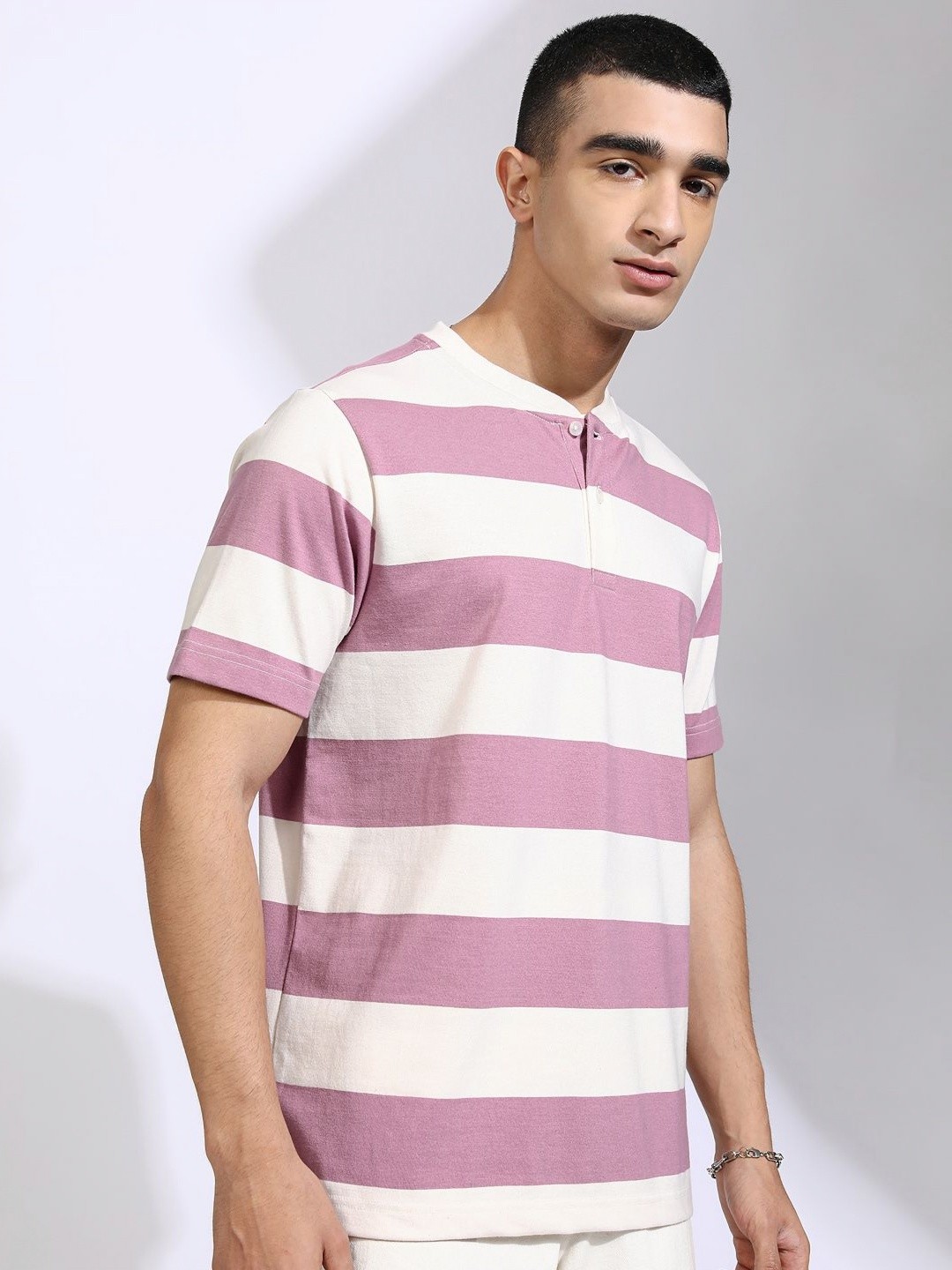 

HIGHLANDER Striped Henley Neck T-shirt, Off white