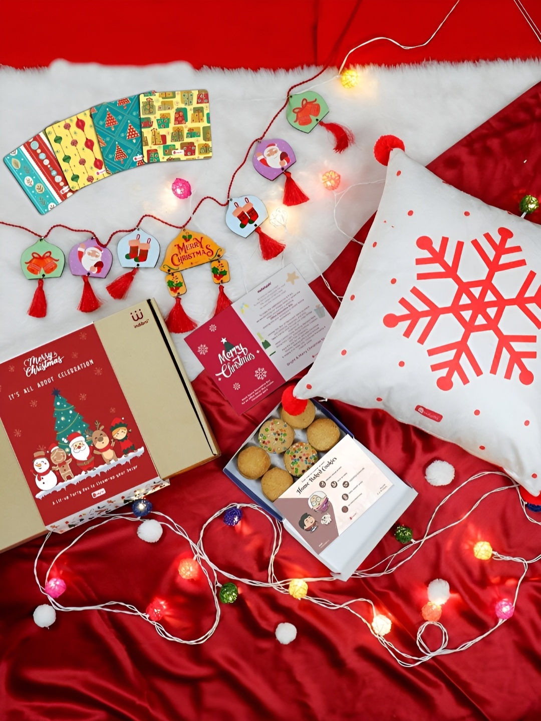 

Indigifts Cushion, Bunting, Light, Cookies & Coaster, Red