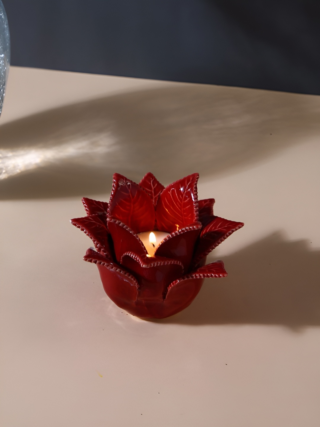 

TAYHAA Red Blooming Petals Flower Ceramic Candle Holder