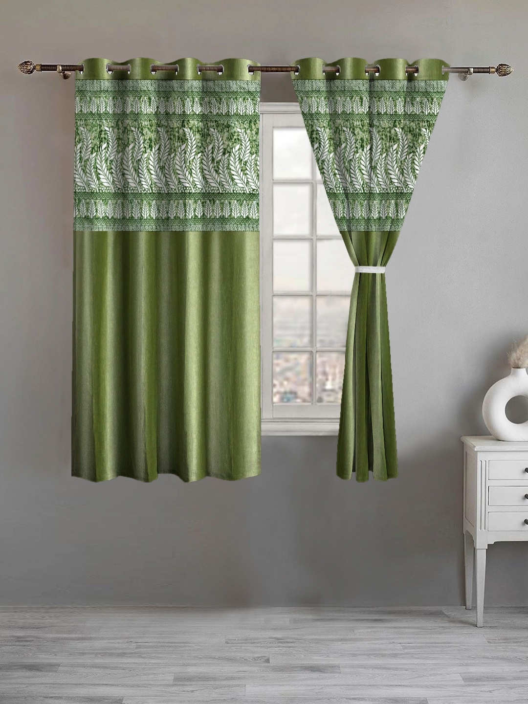 

Lunar Days Green and White 2 Pieces Floral Room Darkening Window Curtains