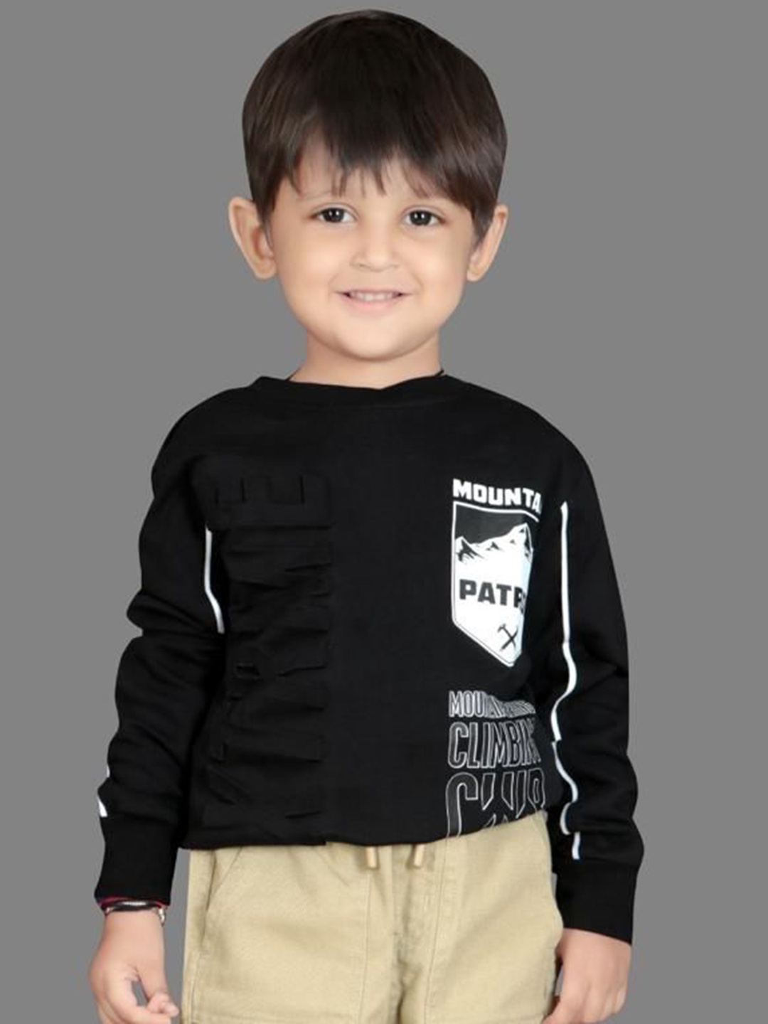 

AVITRA Boys Printed T-shirt, Black