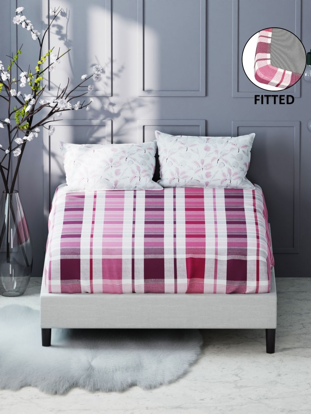 

KOPA Pink & Burgundy Geometric 200 TC King Bedsheet with 2 Pillow Covers