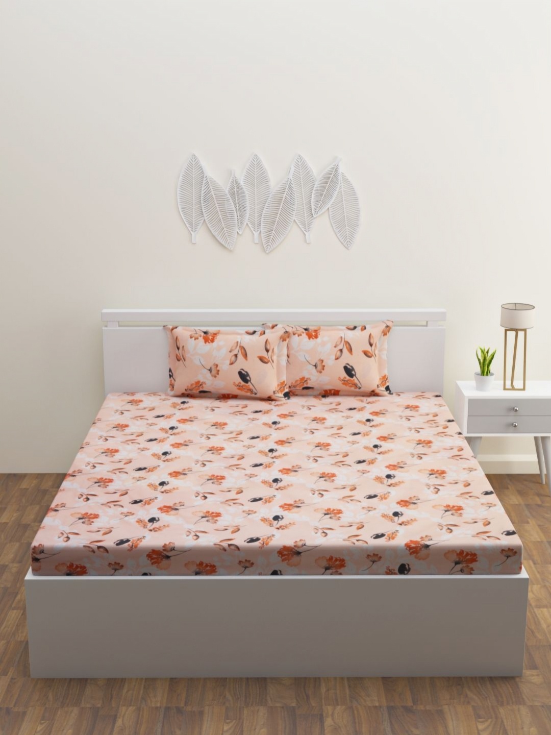 

HAPPY HUES Peach-Coloured & White Floral 180 TC King Bedsheet Set 2.74 m x 2.74 m