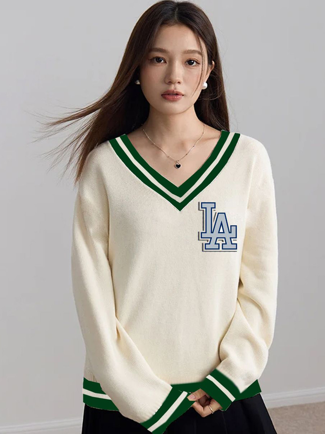 

CLAFOUTIS Women Sweatshirt, Off white