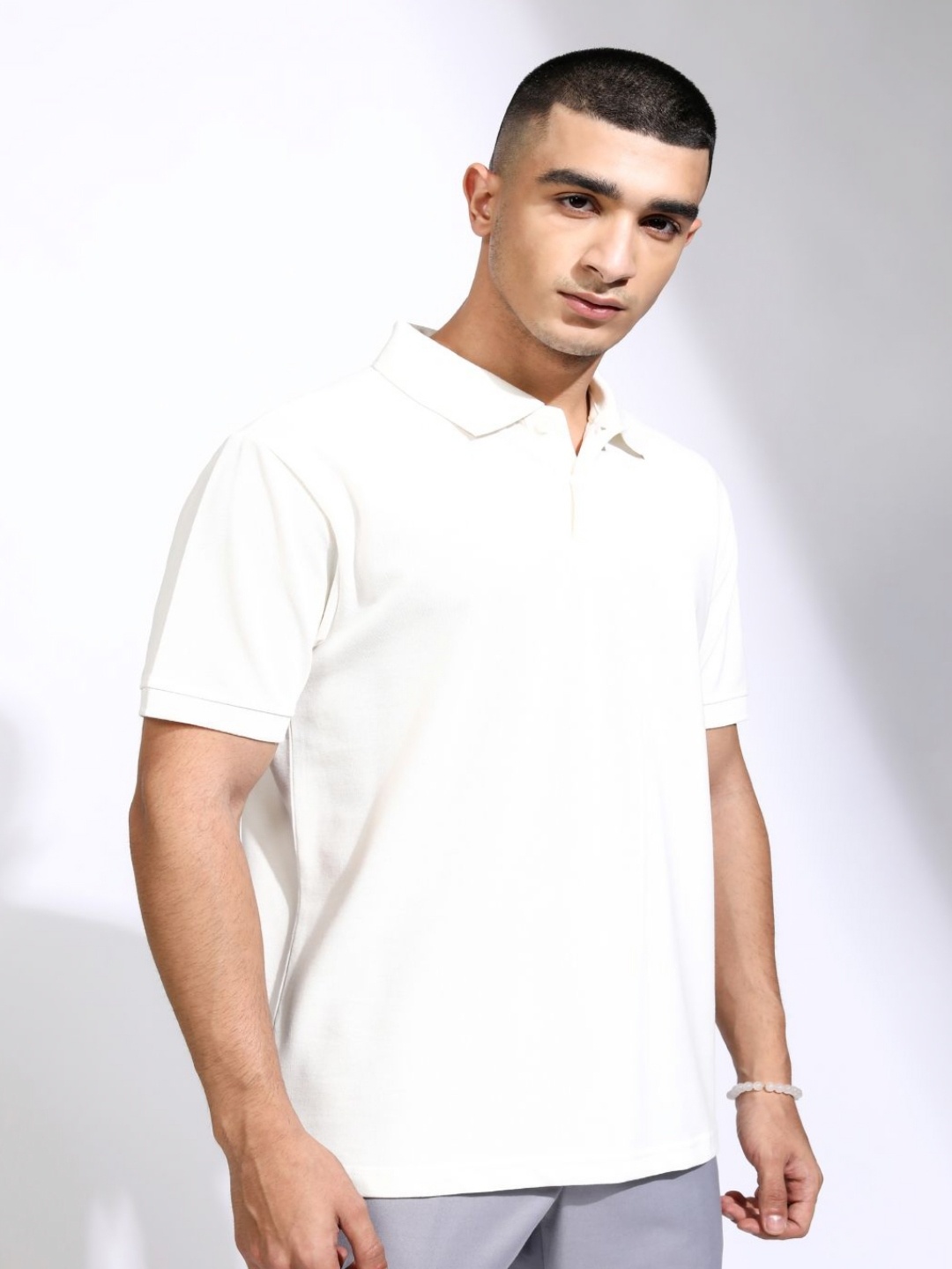 

HIGHLANDER Men Polo Collar Relaxed Fit Tshirt, Off white