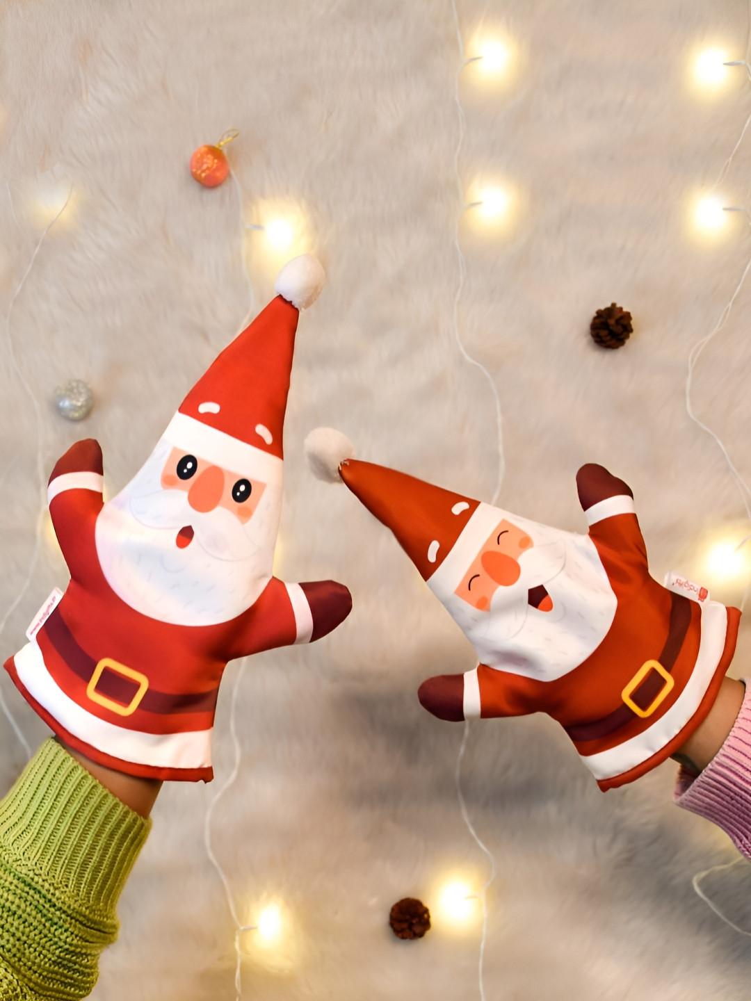 

Indigifts Red & White 2 Pieces Santa Printed Hand Puppet Festive Decor