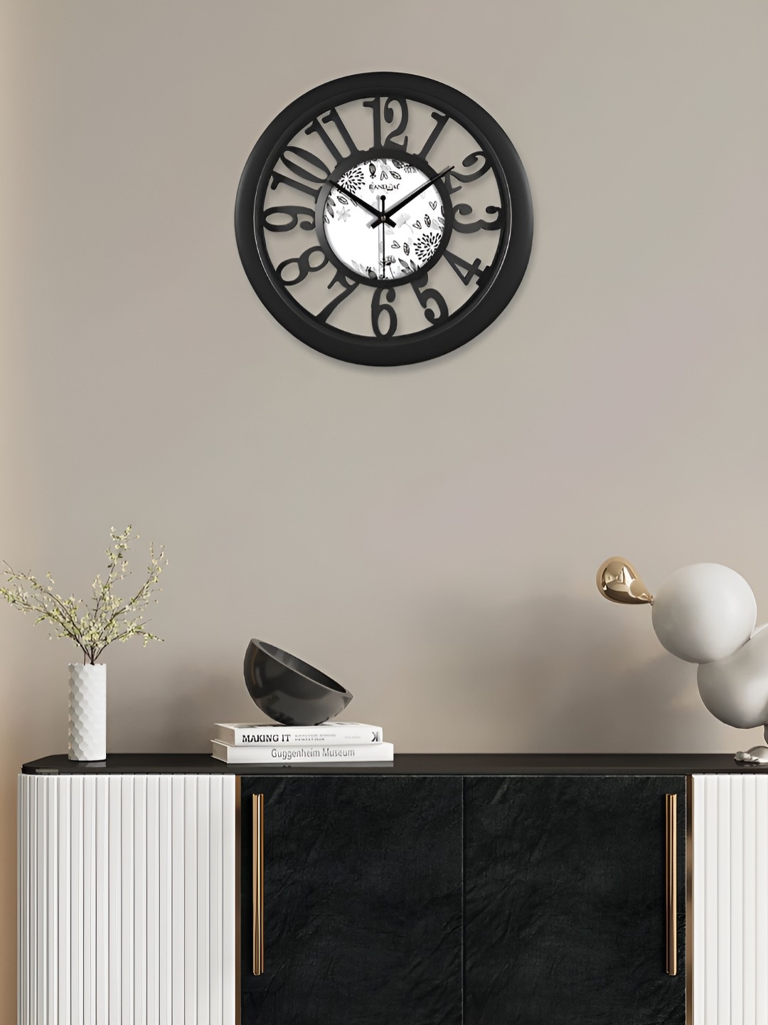 

RANDOM Printed Round Shaped Sweep Silent Movement Contemporary Wall Clock, Black
