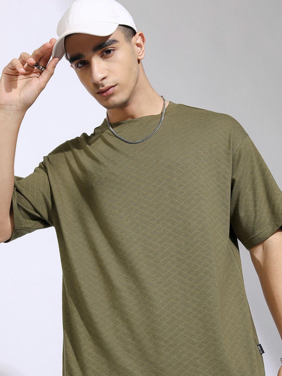 

HIGHLANDER Men Drop-Shoulder Sleeves T-shirt, Olive