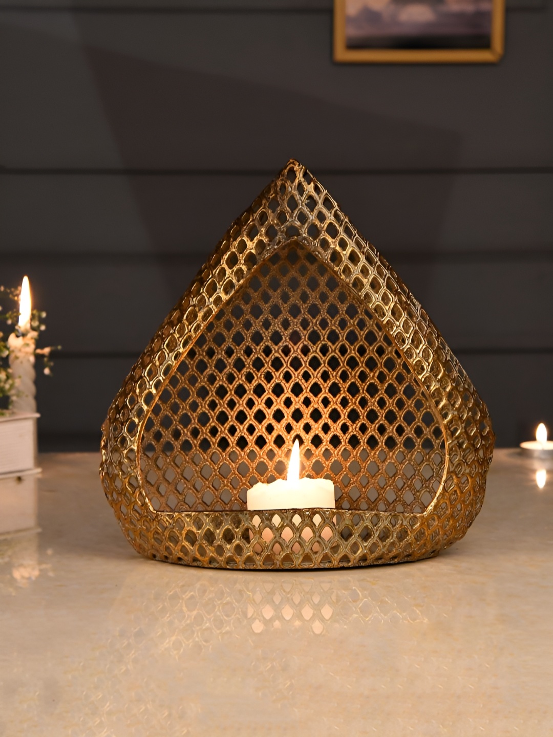 

TAYHAA Gold-Toned Triangle Shaped Metal Moroccan Lantern Candle Holder