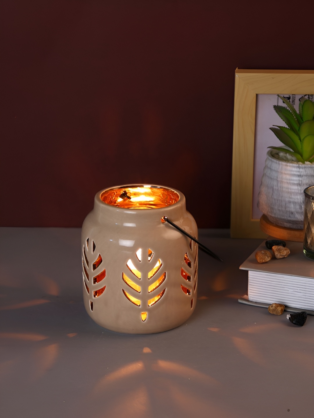 

TAYHAA Beige Textured Ceramic Candle Holder