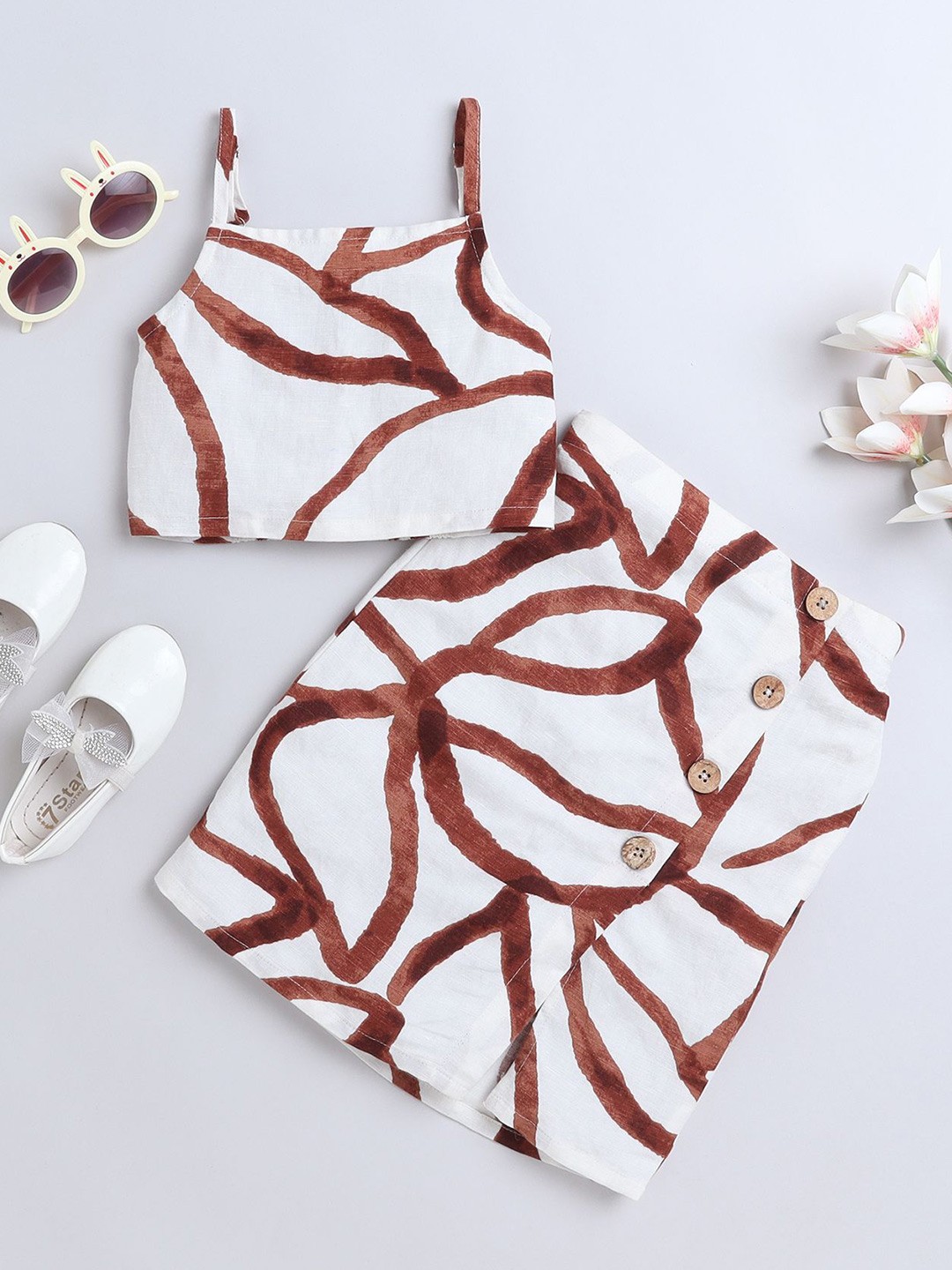 

taffykids Girls Abstract Printed Shoulder Straps Top With Skirt, Brown