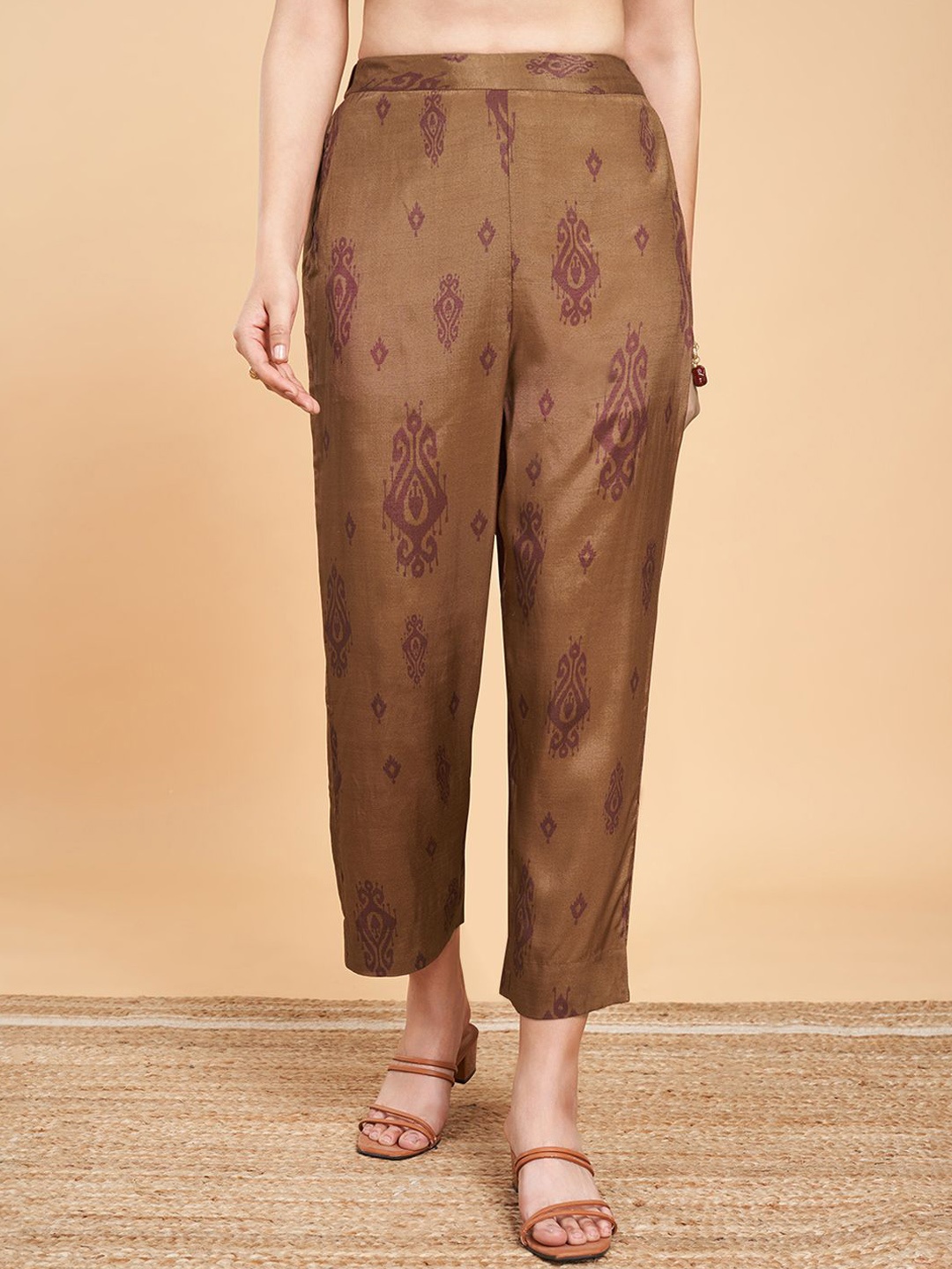

Marigold Lane Women Ethnic Motifs Mid-Rise Regular Trousers, Khaki
