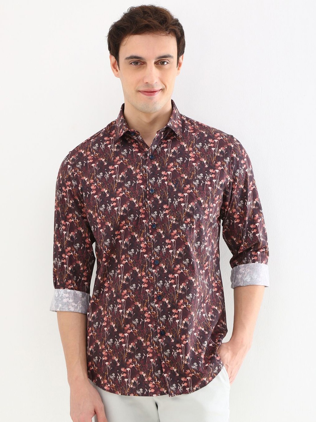 

Allen Solly Men Slim Fit Floral Opaque Printed Casual Shirt, Brown