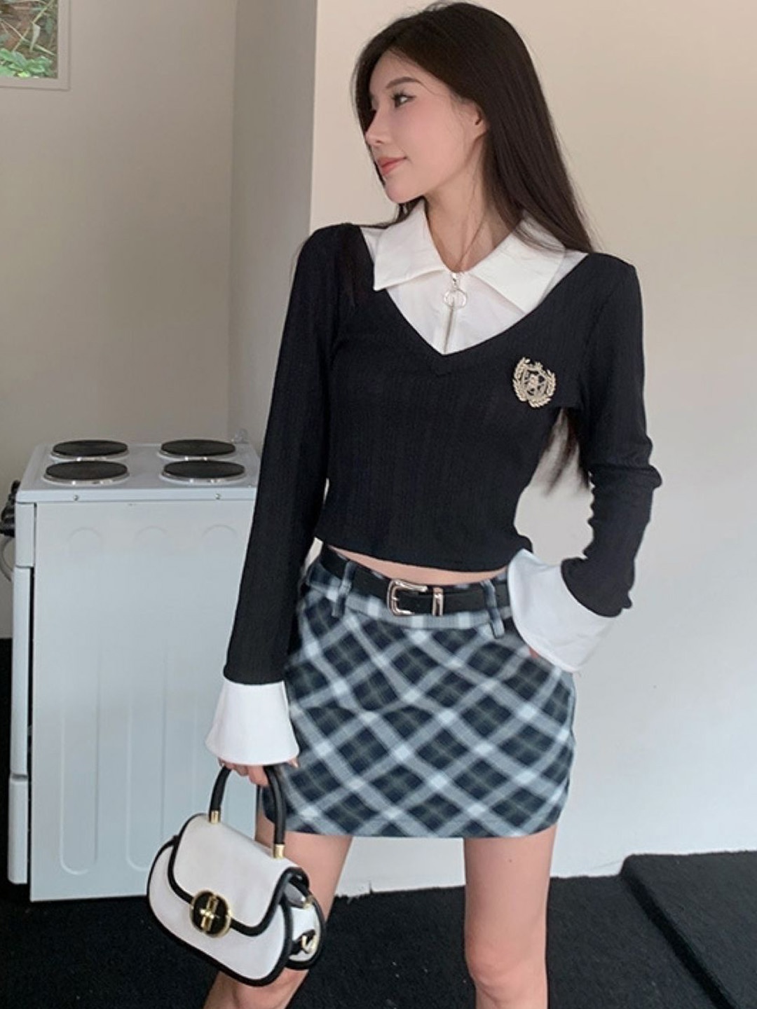 

KPOP Women Checked Straight Mini Skirt, Black