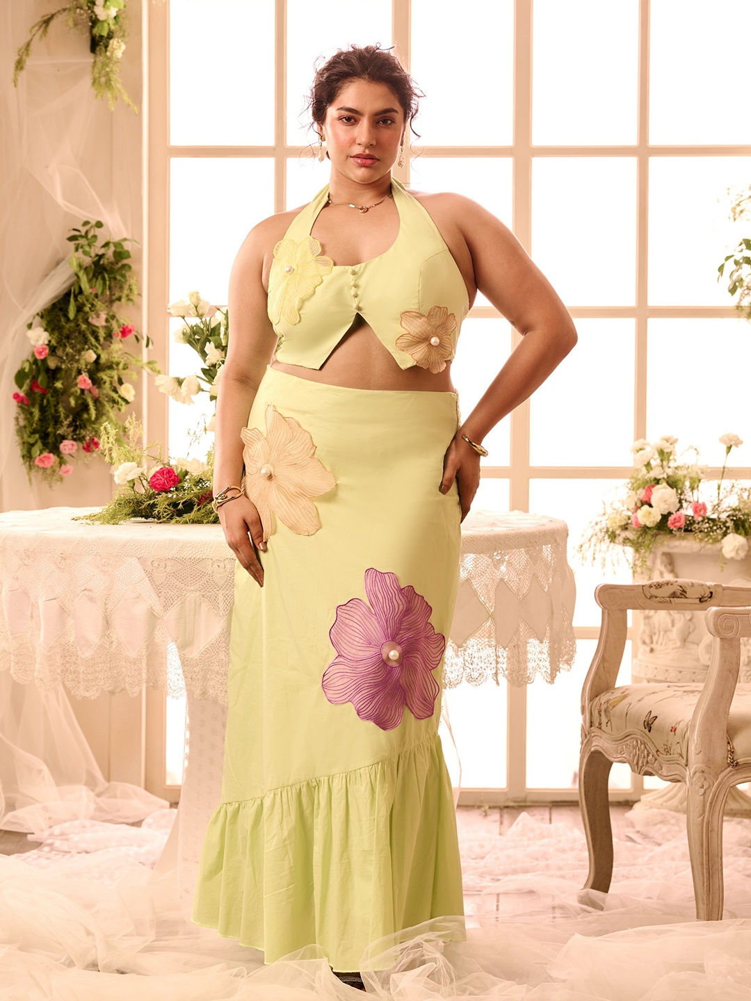 

Lea Clothing Co. Plus Size 3D Flowers Printed Halter Neck Top With Skirts, Lime green