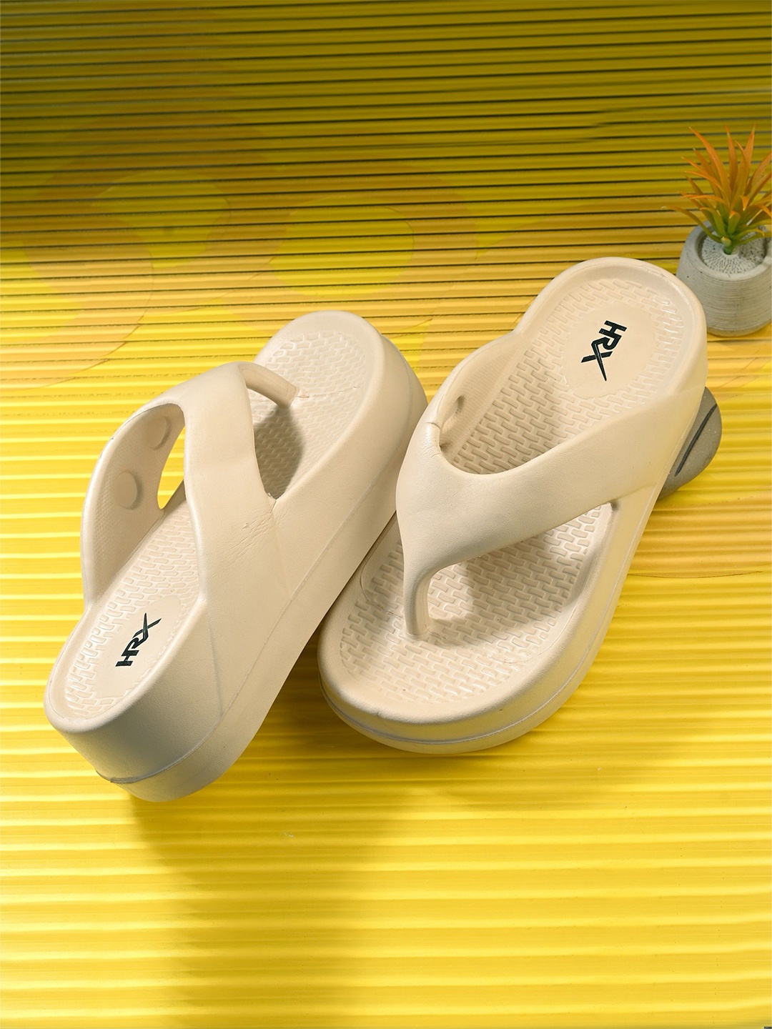 

HRX by Hrithik Roshan Women Rubber Thong Flip-Flops, Beige