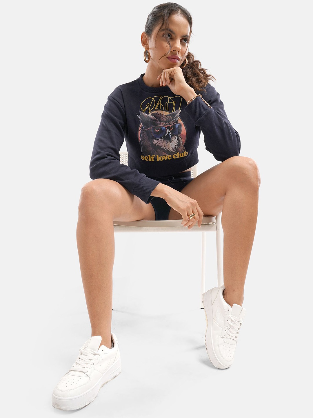 

Crazy Mosquitoes Women Cotton Long Sleeves Round Neck Graphic Printed Cropped Sweatshirt, Navy blue