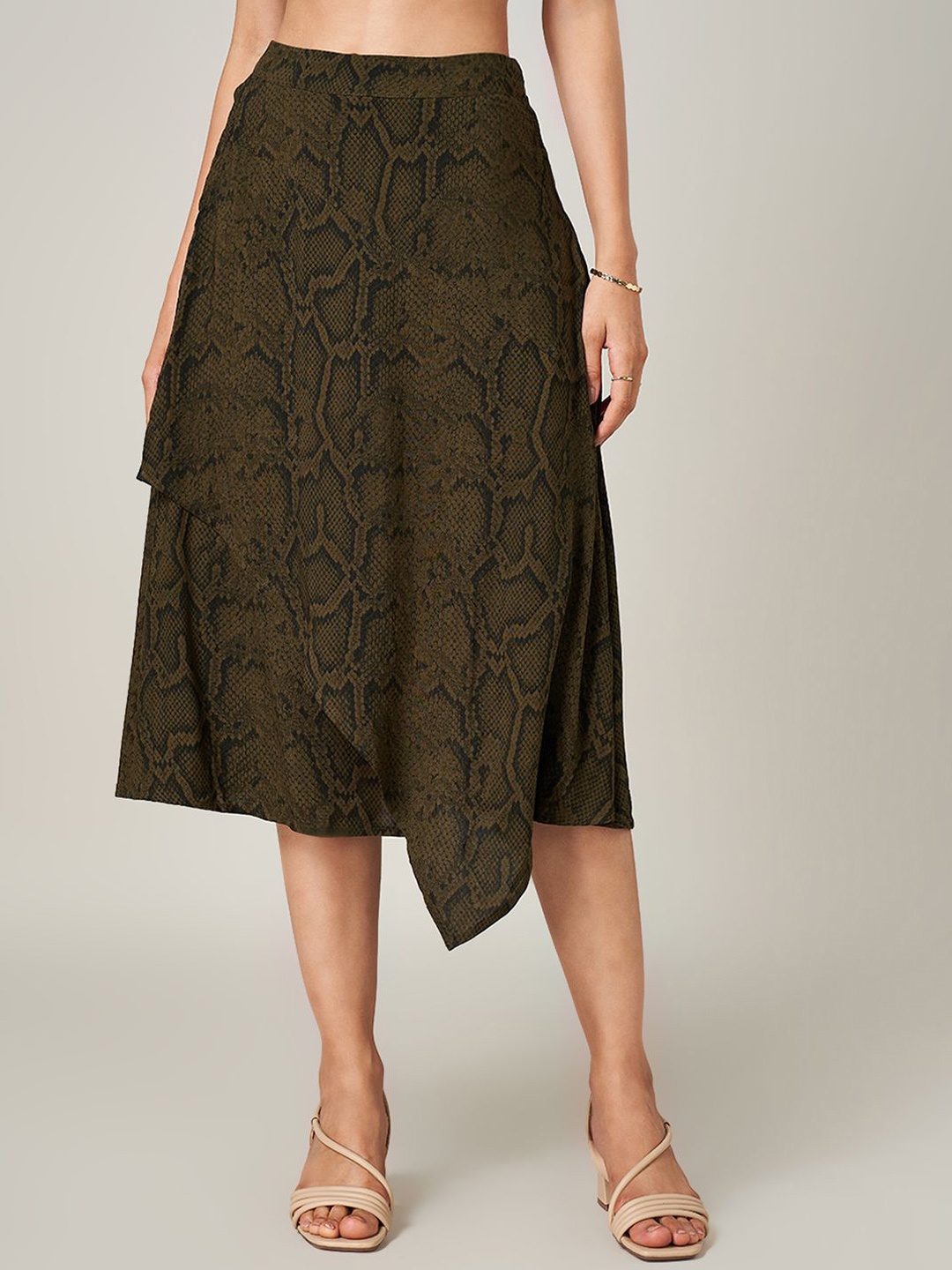 

Honey by Pantaloons Women Abstract Printed A-Line Slip On Maxi Skirt, Green
