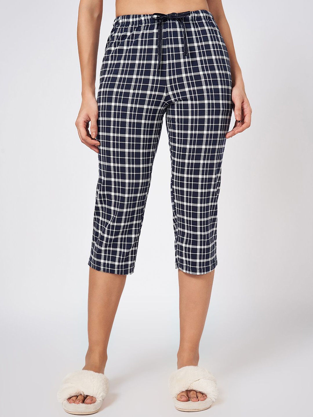 

Dreamz by Pantaloons Women Checked Pure Cotton Lounge Pant, Navy blue