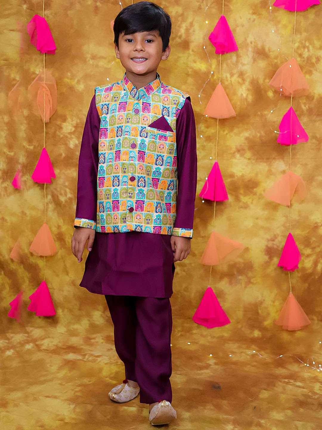

KID1 Boys Ethnic Motifs Printed Straight Kurta with Pyjamas, Purple