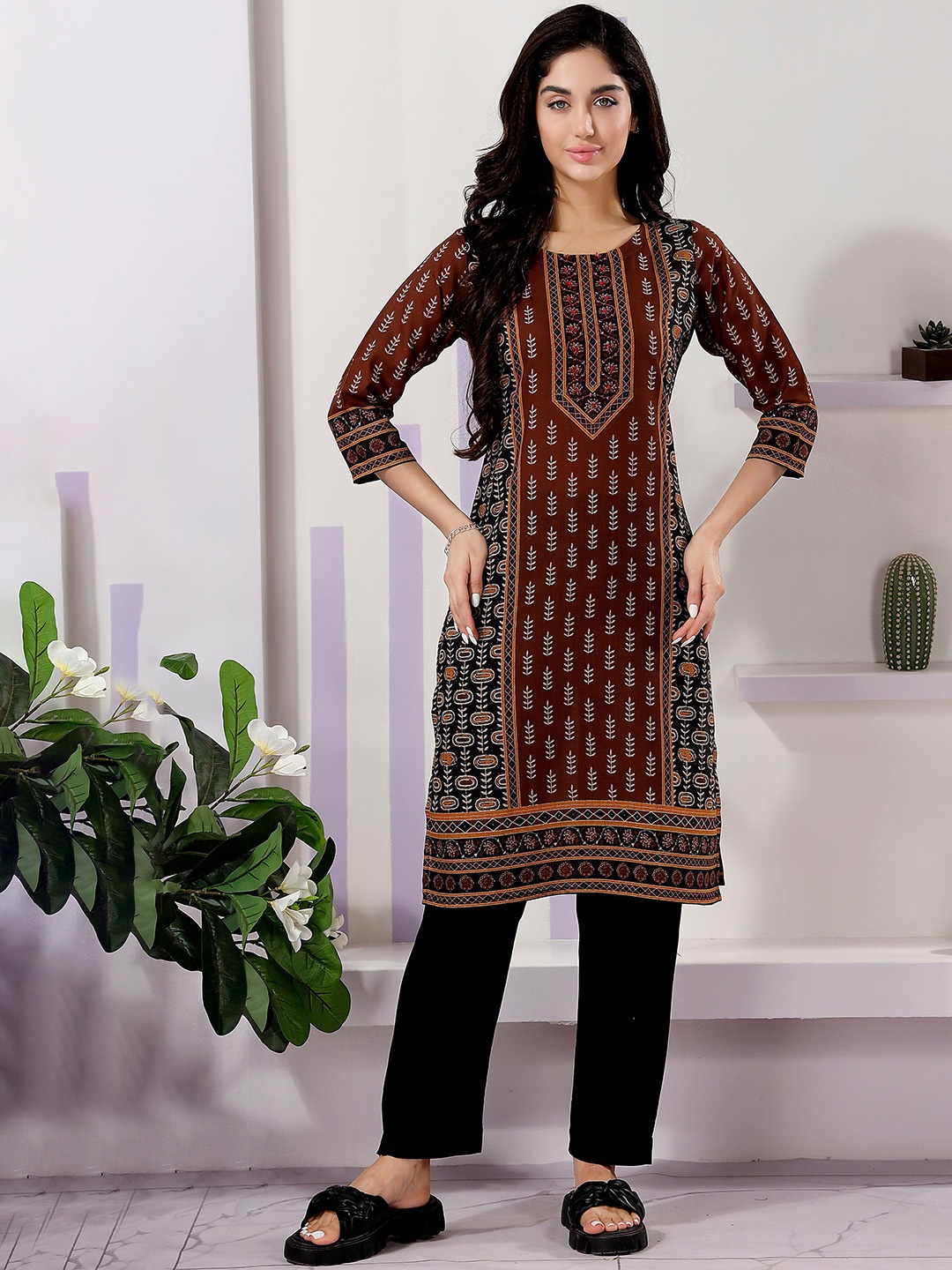 

keshubaba Ethnic Motifs Printed Cotton Straight Kurta, Brown
