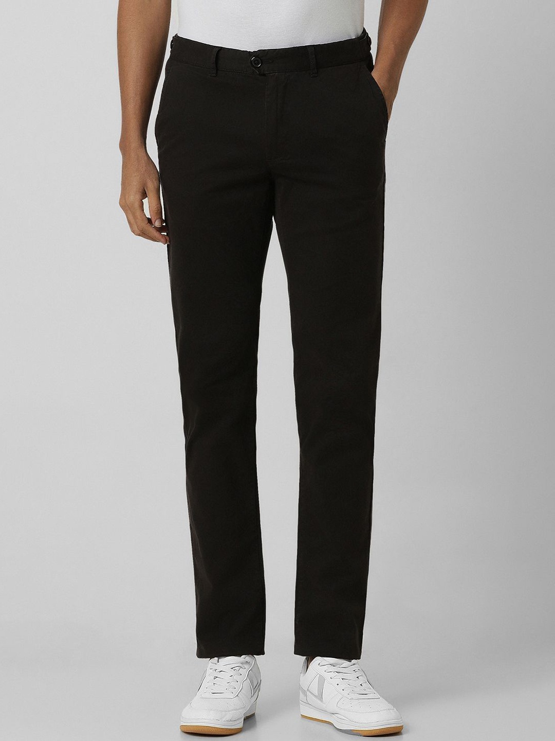 

Van Heusen Sport Men Mid-Rise Slim Fit Trousers, Black