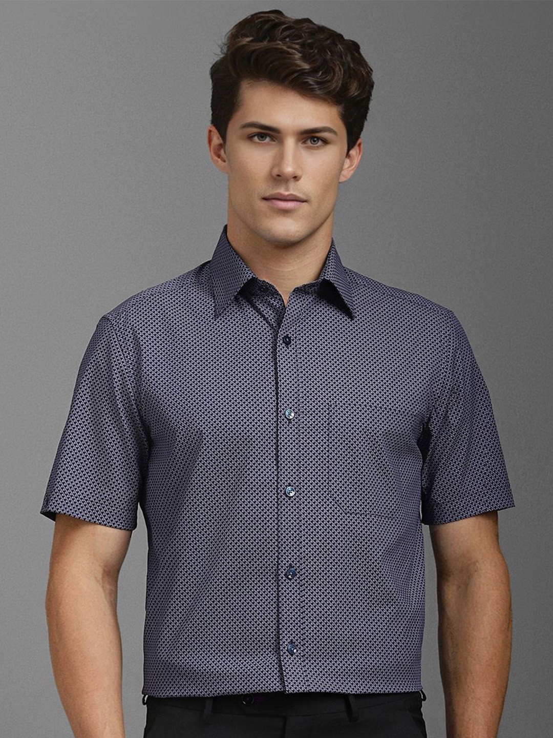 

Louis Philippe Men Classic Opaque Printed Formal Shirt, Navy blue