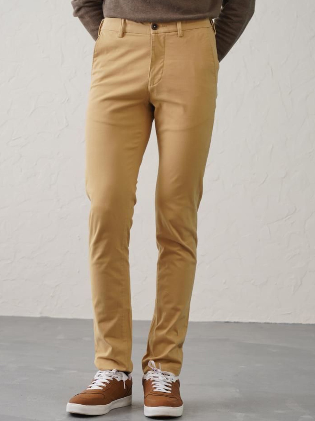 

Minus One Men Cotton Mid-Rise Regular Fit Chinos Trousers, Khaki