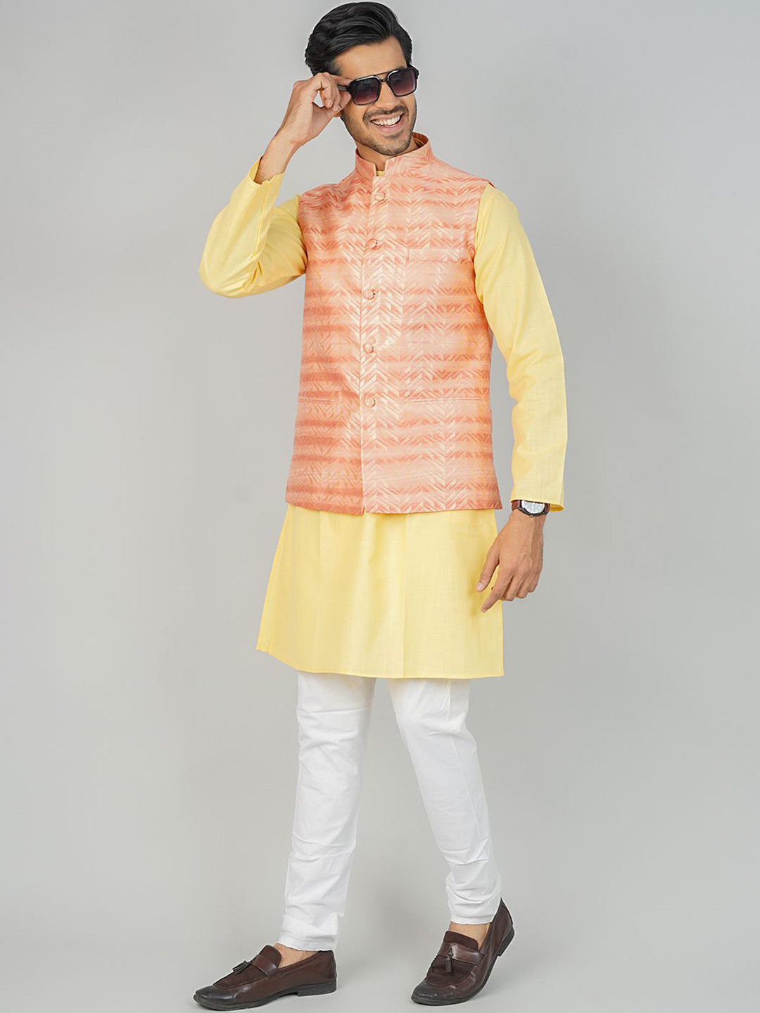 

Wintage Mandarin Collar Cotton Silk Straight Kurta with Pyjamas & Nehru Jacket, Yellow