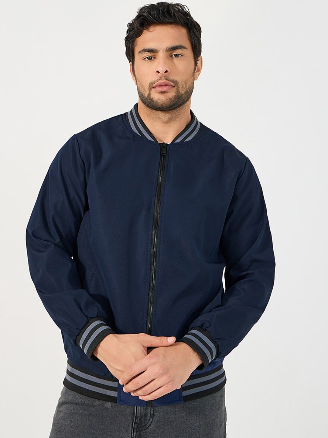 

Styli Mandarin Collar Contrast Rib Detail Bomber Jacket, Navy blue