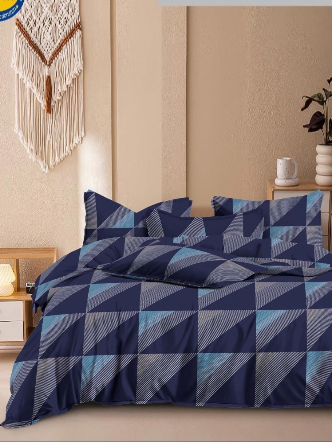 

Laying Style Blue & Grey Geometric Polycotton 4 Piece Double King Regular Bedding Set