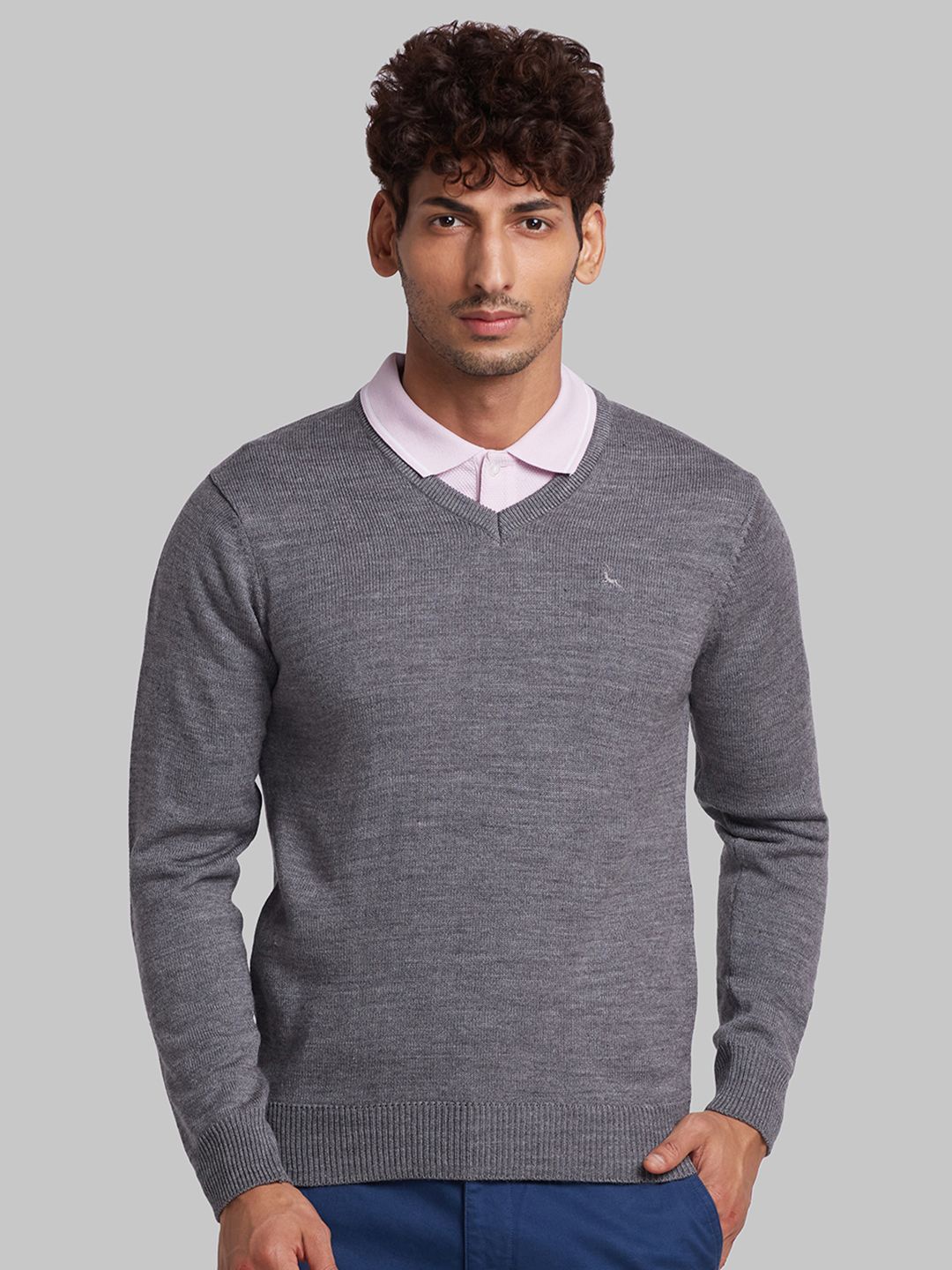 

Parx Men Solid V-Neck Pullover, Grey