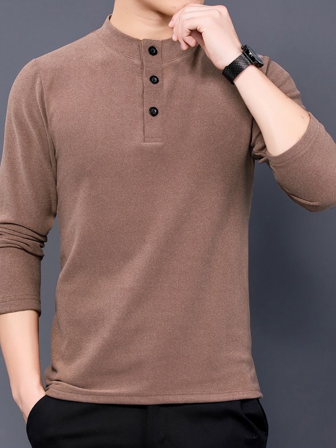 

StyleCast x Revolte Men Solid Henley Neck Slim Fit T-shirt, Coffee brown