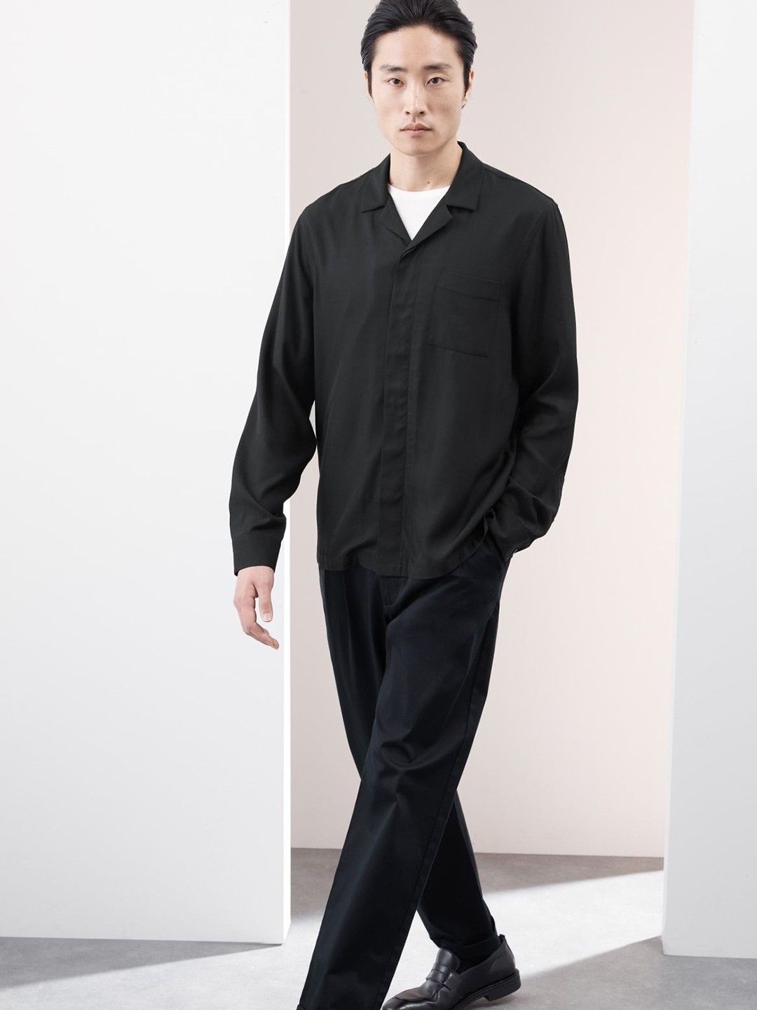 

Marks & Spencer Men Opaque Casual Shirt, Black