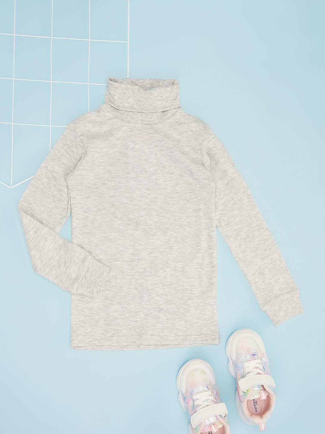 

Pantaloons Junior Girls High Neck Long Sleeves Thermal Tops, Grey