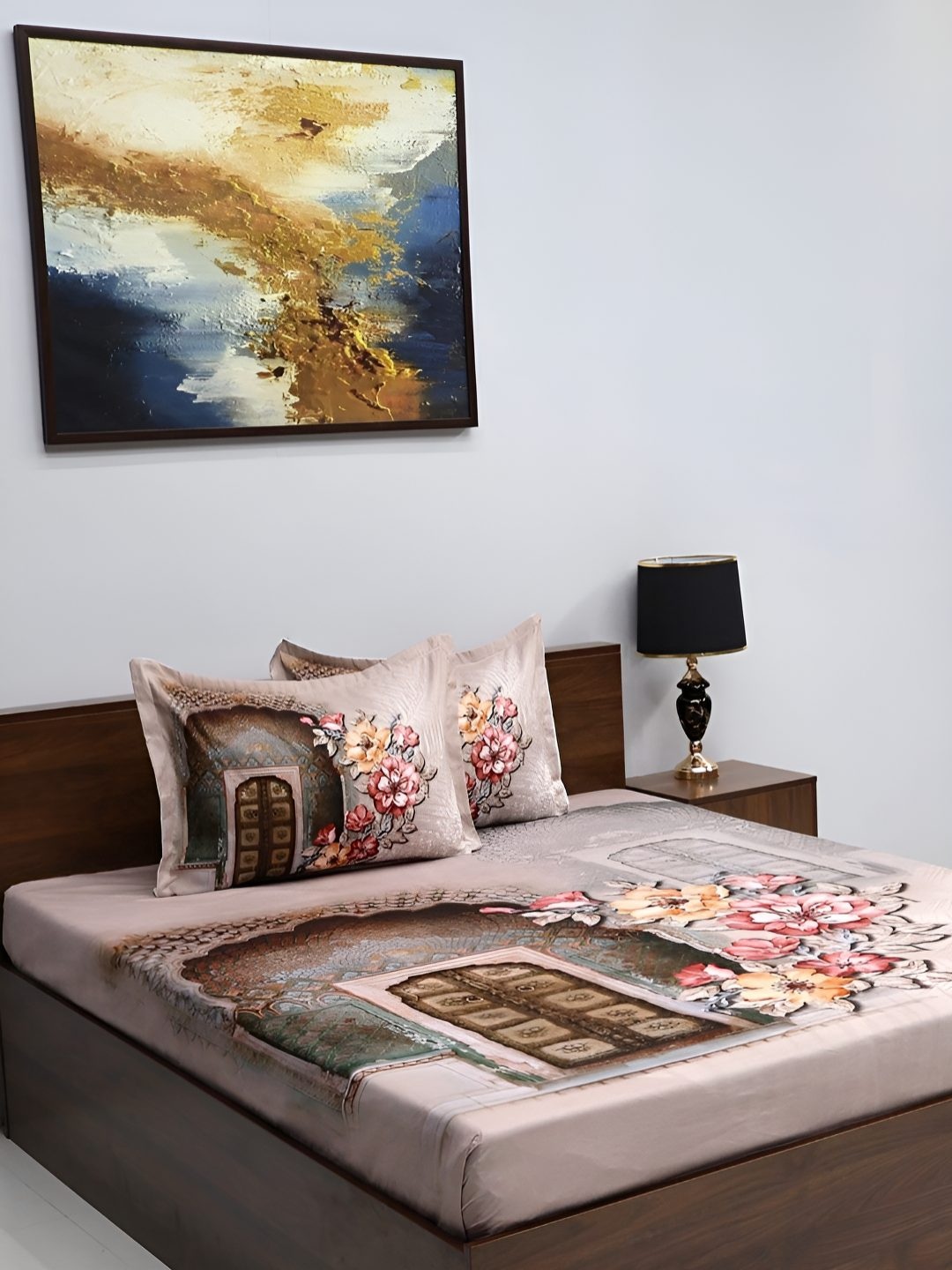 

Steve & Anderson Opulence Brown Motifs Microfiber 180 TC King Bedsheet Set 2.30m X 2.54m