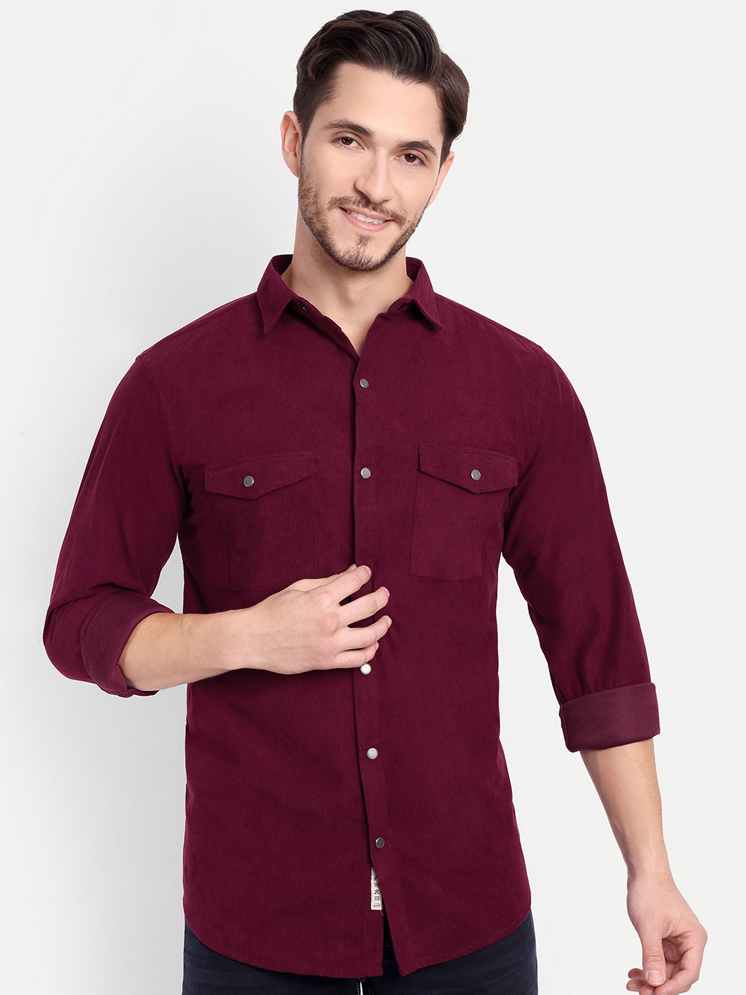 

SUI DHAGA Men Opaque Casual Shirt, Maroon