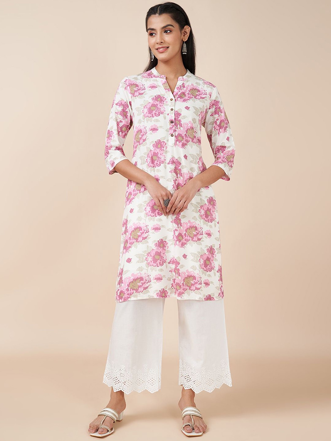 

RANGMANCH BY PANTALOONS Floral Printed Mandarin Collar Straight Kurta, Pink