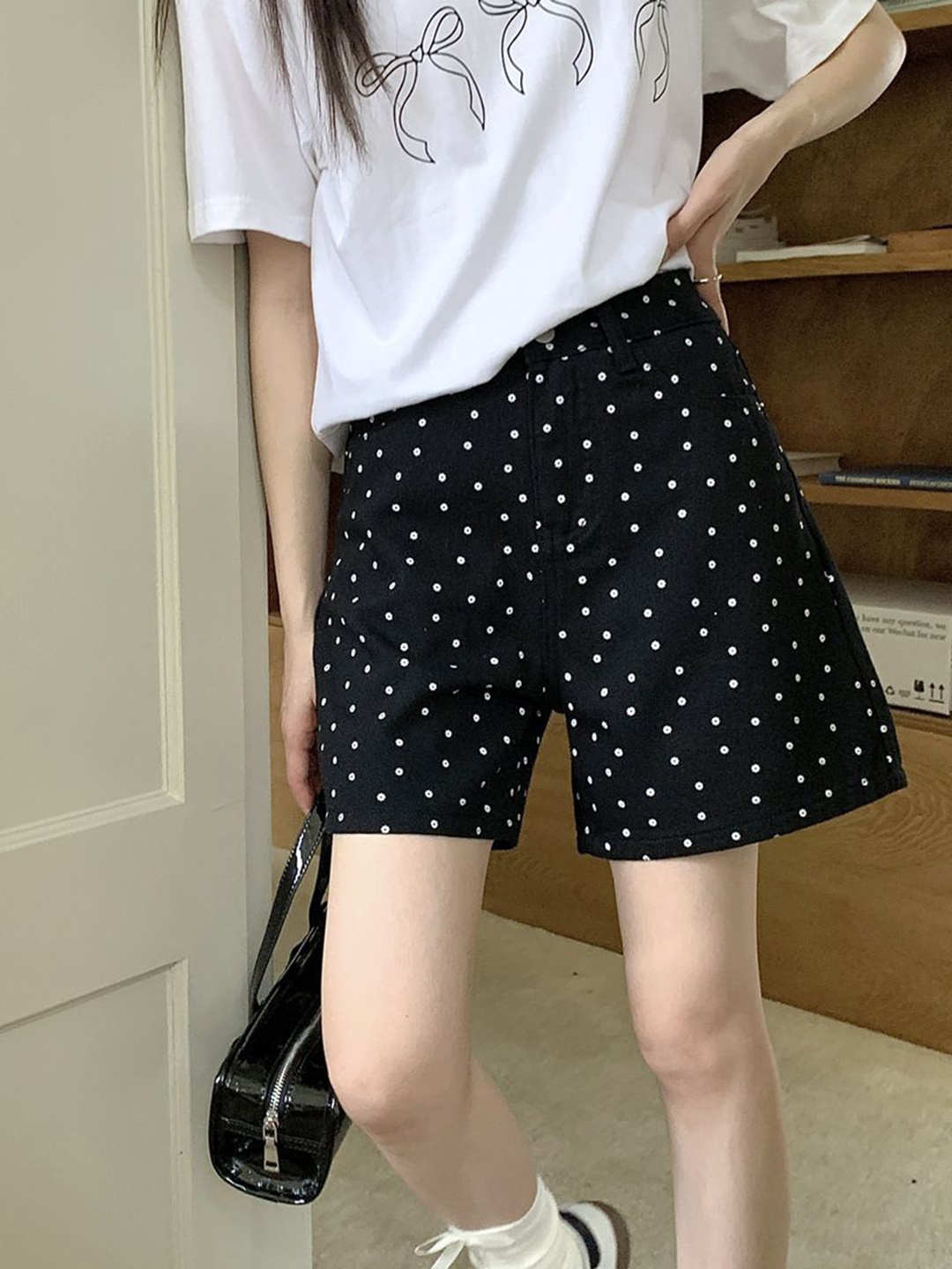 

StyleCast Women Printed Mini Skorts, Black