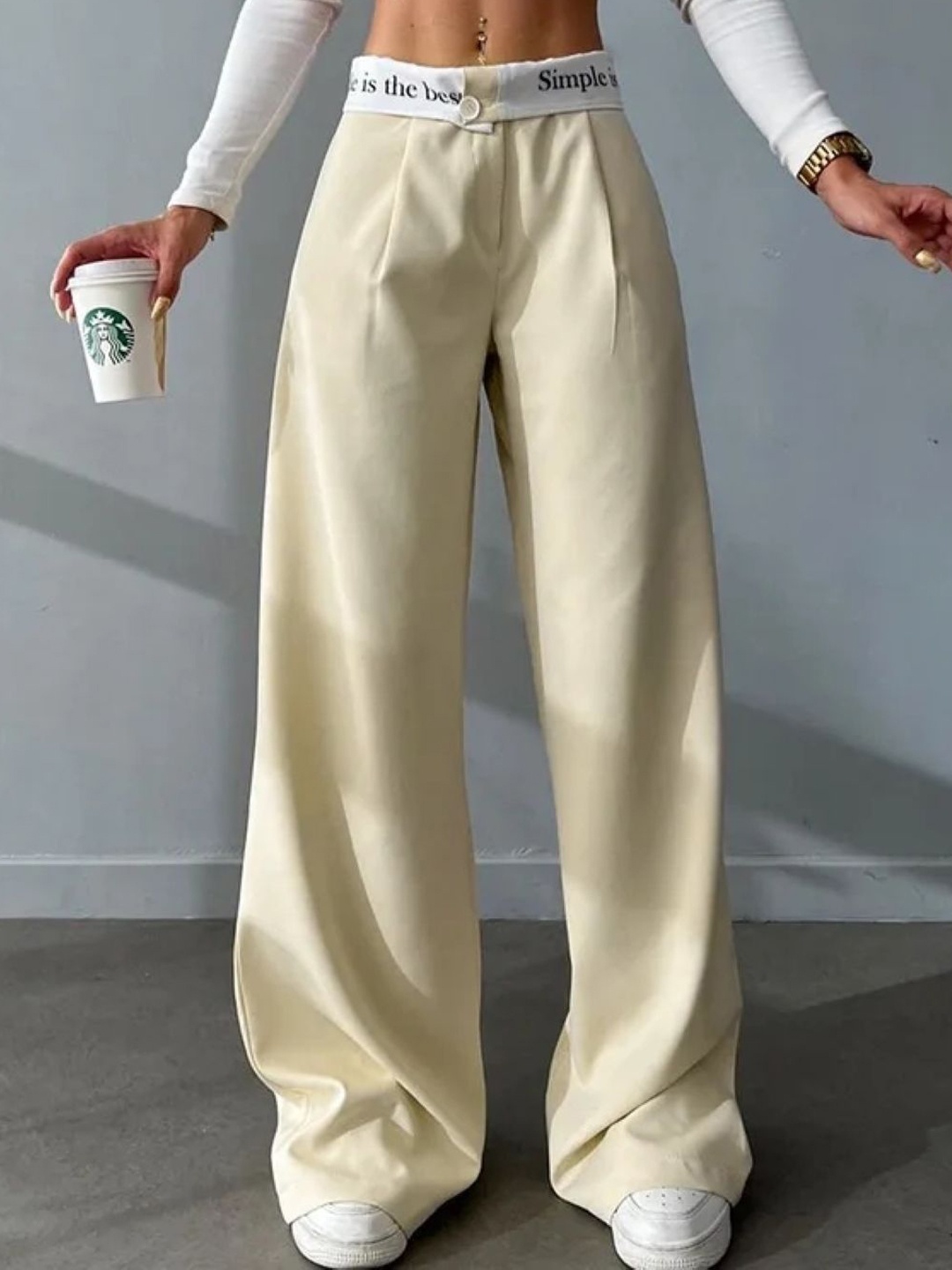 

KPOP Women Printed Regular Fit Wide Leg Trousers, Khaki