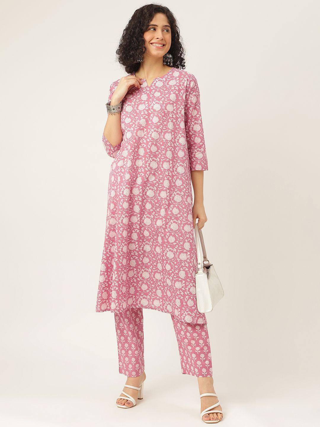 

SPARSA Notch Neck Floral Printed Pure Cotton A-Line Kurta with Palazzos, Pink