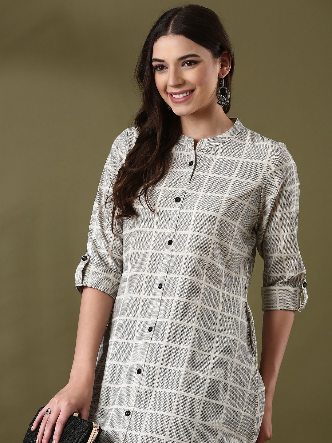 

Anouk Grey Checked Mandarin Collar Pure Cotton Straight Kurta